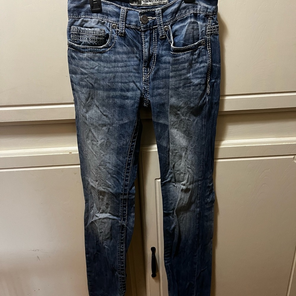 Buckle Jeans